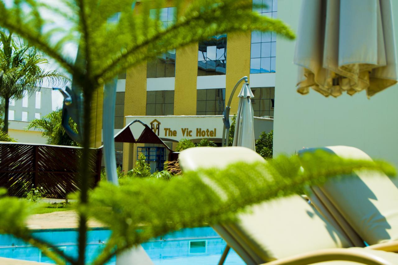 The Vic Hotel キスム エクステリア 写真
